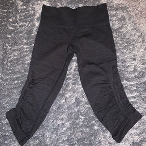Lululemon Cropped Leggings